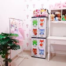Selain karena sudah zamannya, lemari pakaian plastik memberikan banyak keuntungan pada pemakaianya. Jual Lemari Pakaian Plastik Anak 2 Pintu Printing Full Kunci Akako Murah Kota Tangerang Lucky7 Furniture Tokopedia