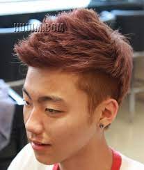 How To Deal With Hair That Sticks Out On The Sides Mens Hairstyles Hair Styles Popular Mens Hairstyles