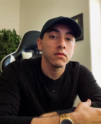 Adam Arreguin (@arreguinadam) • Instagram photos and videos