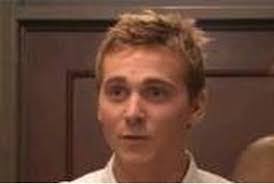 Elyse Hook's Instagram, Twitter & Facebook