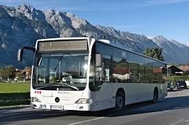 Situated in axams, this apartment building is 2.9 mi (4.7 km) from birgitzkoepfl lift and within 6 mi (10 km) of wipptal and mutterer alm cable car. Tirol Die Linie 4162 Ist In Axams Wegen Bauarbeiten Umgeleitet Hier In Der Olympiastrasse Bd 13980 Bus Bild De