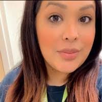 Laura Pimentel's Instagram, Twitter & Facebook