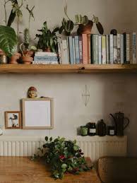 Zu Hause Bei Texterin Theodora Melnik Spiegel Im Schlafzimmer Verputzen Und Innenarchitektur