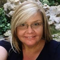 Wendy Fetzer's Instagram, Twitter & Facebook