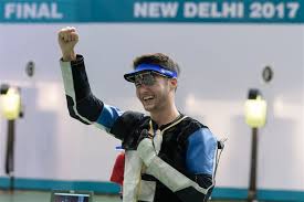He won a bronze medal in boys' 10 m air rifle shooting, and also shared a top prize with egypt's hadir mekhimar in the mixed international rifle team at the 2014 summer youth olympics in nanjing, china. Tiro Esportivo Um Esporte Mundial Hungarian Talent Istvan Peni Claims His First Issf World Cup Final Trophy In New Delhi