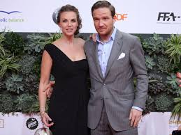 Check spelling or type a new query. Annika Lau Es War Von Anfang An Klar Dass Freddy Oft Nicht Zu Hause Sein Wird Bunte De