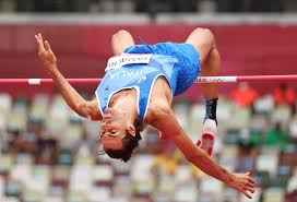 Gregorio paltrinieri, medaglia d'oro alle ultime olimpiadi nei 1500 stile libero, recupera dalla mononucleosi ed è pronto per la spedizione dell'italia a. Tmwu9achglmzdm