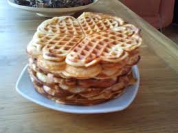 Quarkwaffeln Fur Die Ganze Familie Rezept Quark Waffeln Waffeln Backen Rezepte