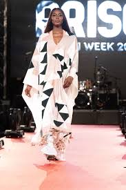 She is an actress and producer, known for образцовый самец 2 (2016), bонг фу. Watch As Naomi Campbell Hits The Runway At Arise Fashion Week 2020 Arise News