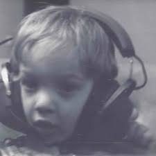 Stream Aaron Auclair music