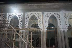 Aplikasi Krawangan Pada Masjid Farraz Visual Art
