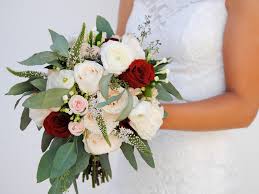 Red and pink wedding bouquets. Diy Wedding Flowers Romantic Red Red Burgundy Bouquets Kukka Flowers