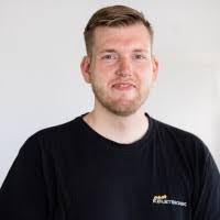 40+ "Jonas V." profiles