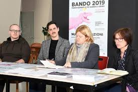 Check spelling or type a new query. Una Nuova Veste Organizzativa Per Il Piano Giovani Alto Garda Arco Trentino