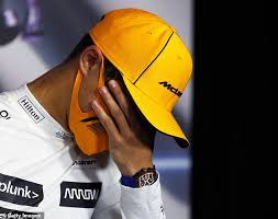 Does lando norris have tattoos? S6duy 7g1fuf0m