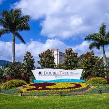 Holiday inn is a british brand of hotels, and a subsidiary of intercontinental hotels group. Hotel Holiday Inn Express Suites Orlando International Drive Orlando Trivago Com