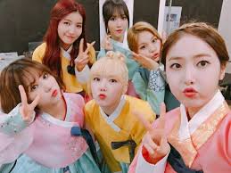 Gfriend Fanmeeting In Bangkok Hanbok
