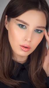 🤗FRESH-МАКИЯЖ от KARL BOLT и ТОП-ВИЗАЖИСТА АСЛИ @__asli__asli__ 🩷,  Вдохновляемся=Повторяем=Идем на летнюю вечернику 🌸☀️, 📎 гиалуроновая база  для макияжа и масок 1,45% KARL BOLT, 📎 тональный крем BLOCK ...