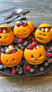 Halloween Snacks Zum Furchten Helloweenessenkinder Rezept Halloween Snacks Zum Furchten Fur Kinder Und Halloween Snacks Halloween Party Snacks Cooking Box