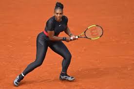 L'américaine de 39 ans, 9e mondiale, souffre d'une blessure au tendon d'achille contractée à l'us open. Roland Garros Serena Williams Digs Deep To Beat Ashleigh Barty