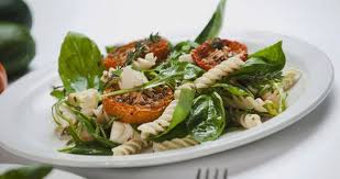 Fransuzcha salat # салат французский # salad french. Testovinovy Salat Se Spenatem Recepty Blesk Cz