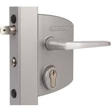 Serrure encastrée galvanisé réversible pour canon européen. Poteau Portail A Prix Mini