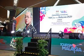 To be honest, logo visit malaysia 2020 dulu bagi fadzi memang buruk dan tak nampak moden langsung. Visit Truly Asia Malaysia 2020 Visionkl
