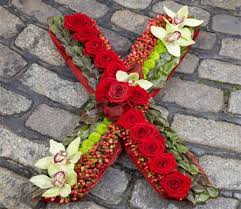 Pin By Ana Gonzalez On Floral Ideas Unique Flower Arrangements Sympathy Flowers Funeral Flower Arrangements