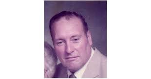 Rupert Weeks's Instagram, Twitter & Facebook