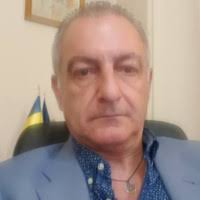 200+ "Geoffrey" profiles