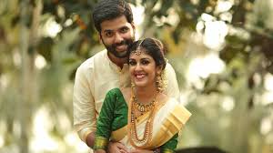 Nayana Sooraj Wedding Highlights Coconut Weddings Youtube Slushat i skachat padathapainkili serial sooraj sun sooraj sun deva padathapainkili serial deva sooraj sun family. nayana sooraj wedding highlights coconut weddings