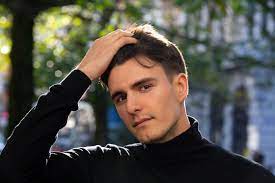 Conner rousseau is de kersverse voorzitter van de sp.a. Verhuist Conner Rousseau Sp A Naar Gent Geruchtenmolen Draait Op Volle Toeren Politiek Steekspel Is Begonnen Gent Pzc Nl