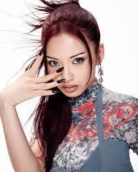 f5ve_official 💘 @is_rui_official @im_sayaka_official @kaede_  @immiyuu_official @ruri_kawamoto_official CD @crystallinestructures Styling  @katieqian Makeup @tamielsombati Hair @prestonwada Lighting @lance.i  @lens_face Digi @capture_control Production ...