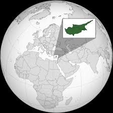 Poti afla pe harta pozitia geografica pentru insula cipru in europa, care jumatate din insula apartine greciei iar jumatate turcia, o insula situata in artea de sud a turciei. Cipru Pe O HartÄƒ A Europei StrÄƒine LocaÈ›ia Ciprului Pe Harta Lumii