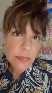 Show up using what you learned in your brand strategy WHEREVER your people  are. For now @threadsapp is silly and informative and waaaaay less sales-y  than anywhere else. Maybe come enjoy the vibe?