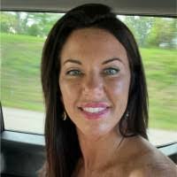 Crystal Decker's Instagram, Twitter & Facebook