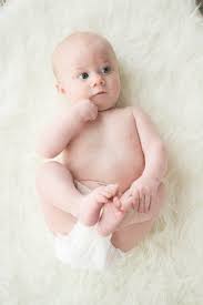 9 4 Month Pics Ideas Baby Month By Month Baby Photography 4 Month Baby