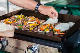 In 2018 i wrote the first outdoor griddle cookbook with 50 flat top griddle recipes and it continues to amaze me the dishes people are making on the griddle. 46 Mo Finance Blackstone 1666 Heavy Duty Flat Top Grill Station For Abunda