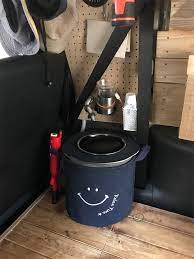 ハイエース車中泊 自作簡易ギャレー シンク diy ハイエース4人家族で車中泊 ナローボディでも快適なバンライフを ハイエース ギャレー 車中泊