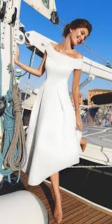 21 Top Wedding Dresses 2018 Wedding Dresses Guide Simple Wedding Dress Beach Wedding Dresses Simple Top Wedding Dresses