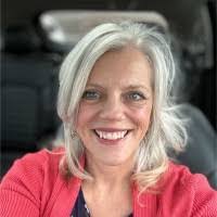 Trina Marsh's Instagram, Twitter & Facebook