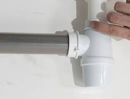 Comment Raccorder Un Siphon En 2020 Siphon Evier Plomberie Plomberie Sans Soudure