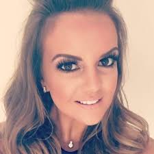 Kerry Laird's Instagram, Twitter & Facebook