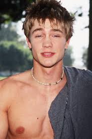 25 Famous 2000s Heartthrobs: Then and Now PHOTOS