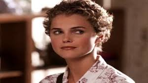 Felicity (TV Series 1998-2002) — The Movie Database (TMDB)