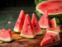 .how to pick a good watermelon every time, there are a few ways ways to tell if a watermelon is and though it's an imperfect way to pick a ripe watermelon , especially on its own, there is some watermelon; Watermelon At Night 3 Valid Reasons You Should Stop Having Watermelon At Night Why Should You Not Eat Watermelon At Night