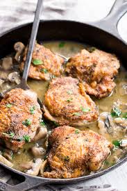 Crispy Paleo Chicken With Creamy Mushroom Sauce Whole30 Keto The Paleo Running Momma