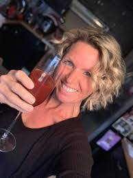 Darcy Petersen's Instagram, Twitter & Facebook