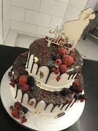 Hochzeitstorte Schokolade Fruchte Vintage Hochzeitstorte Schokolade Hochzeitstorte Fruchte Hochzeitstorte