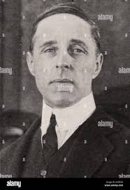 David wark griffith hi-res stock photography and images